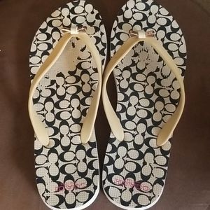 Coach flip flops